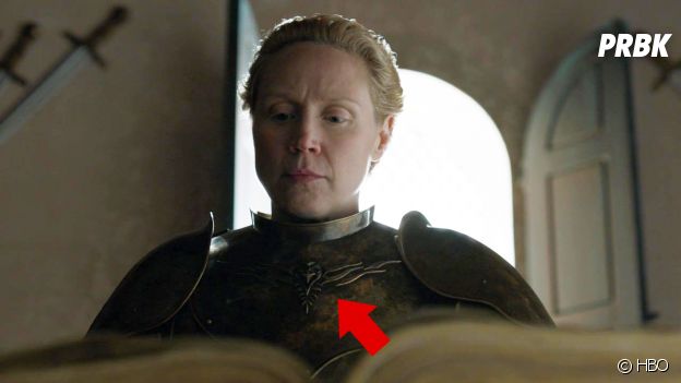 Game of Thrones : un corbeau sur l'armure de Brienne