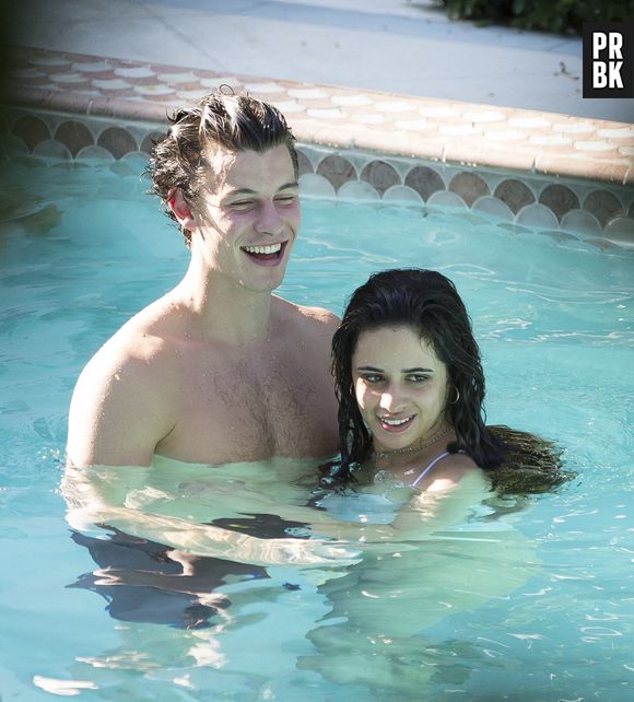 Shawn Mendes et Camila Cabello en couple : ces nouvelles photos de baisers torrides et de câlins ne laissent plus aucun doute