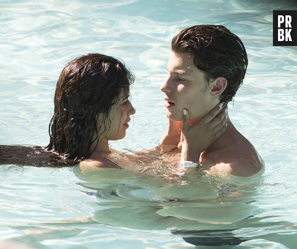 Shawn Mendes et Camila Cabello en couple : ces nouvelles photos de baisers torrides et de câlins ne laissent plus aucun doute
