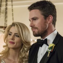 Arrow saison 8 : Felicity absente, Stephen Amell déçu : "Je voulais qu'elle reste jusqu'à la fin"