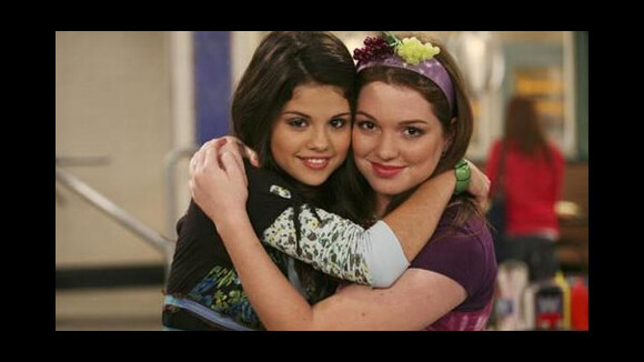 Noah Cyrus ... en guest dans la série de Selena Gomez