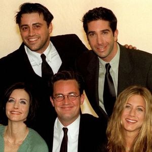 Matthew Perry : ce tweet affole de nombreux fans de Friends, prêts pour un retour de la série