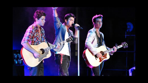 Bon anniversaire à ... Famke Janssen et Kevin Jonas