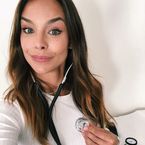 Marine Lorphelin lutte contre le coronavirus à l'hôpital : "on fait face à tellement plus de décès"