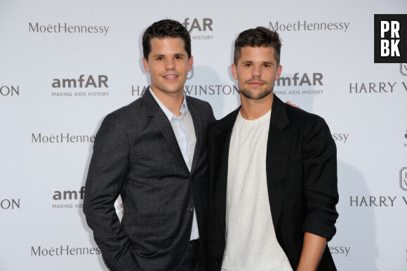 Max et Charlie Carver ont bien grandi