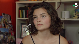 Harcèlement en ligne, la fin de l'impunité : découvrez le témoignage d'Aliya, harcelée à 14 ans