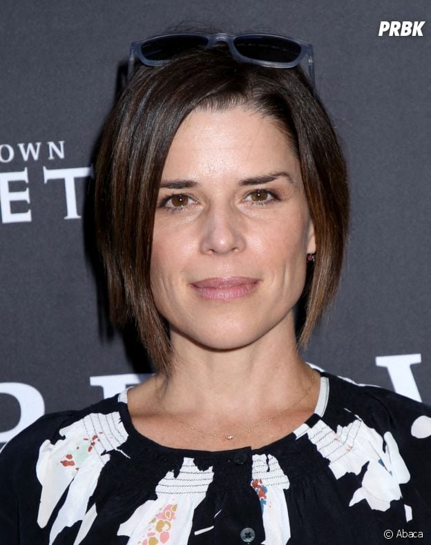 The Vampire Diaries : Neve Campbell a failli jouer Isobel