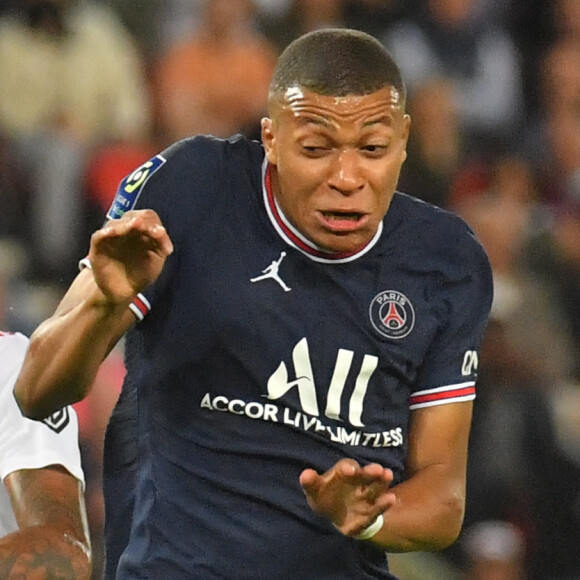 Kylian Mbappé veut quitter le PSG : sa mise au point après son transfert raté cet été