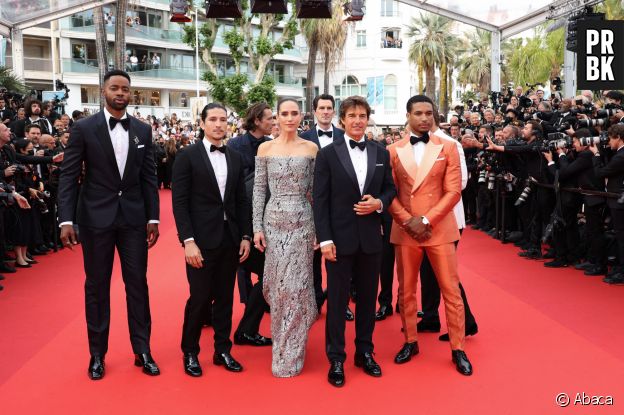 L'équipe de Top Gun : Maverick à l'avant-première au festival de Cannes le 18 mai 2022