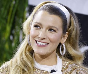 Blake Lively enceinte de son 4ème enfant avec Ryan Reynolds : l'actrice de Gossip Girl a dévoilé son baby bump au "Forbes Power Women's Summit" à New York !