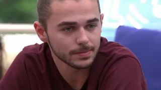 "J'ai pleuré en voyant son mal-être et la méchanceté" : Julien (Star Academy 2022) démonté par une prof lors d'un débrief, les fans furieux