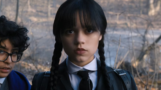 "On veut mettre en scène la famille..." : une saison 2 pour Mercredi ? Les créateurs sont prêts