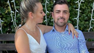 "Vous êtes vraiment des pouilleuses" : Alicia (Mariés au premier regard 2022) pète un câble contre les femmes qui draguent Bruno