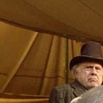 Dumbo : pourquoi les animaux ne parlent pas dans le film ? Tim Burton répond au grand mystère