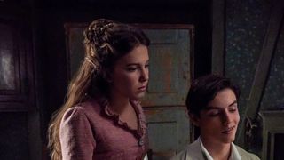 "Elle ne lui a pas demandé son consentement" : Millie Bobby Brown accusée d'agression sexuelle sur le tournage d'Enola Holmes 2