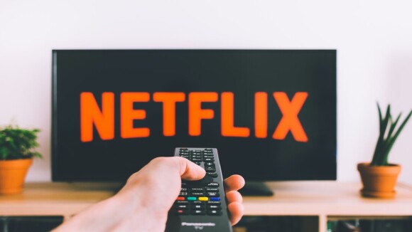 Netflix annule des séries sans arrêt, mais il y a une étrange logique derrière cela et ça n'a rien à voir avec le public