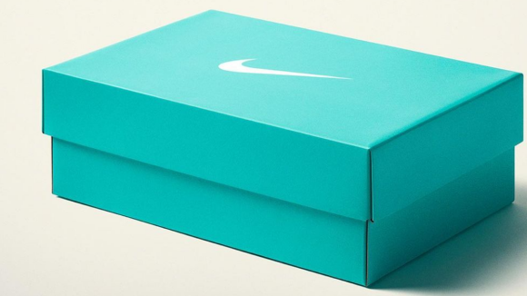 "La boite est mieux que la paire" : Nike et Tiffany devaient tout casser avec cette paire de sneakers attendue depuis 18 ans, c'est un massacre