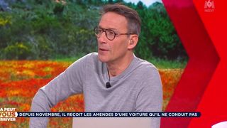 "Je vous regarde parce que vous êtes belle..." : Julien Courbet déstabilise une chroniqueuse de Ca peut vous arriver