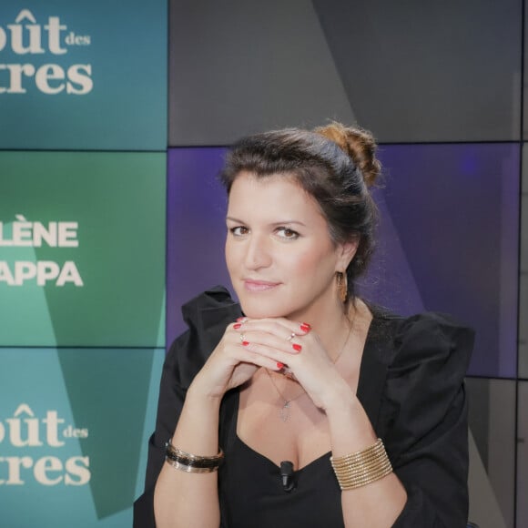 Exclusif - Marlène Schiappa - Marlène Schiappa est l’invitée de V.Bénaïm dans son émission Le Gout des Autres, enregistrée le 16/02/2023 et diffusée le 05/03/2023 sur I24 News - Paris le 16/02/2023 - © Jack Tribeca / Bestimage  No Web - Belgique et Suisse 