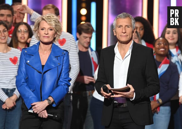 Sophie Davant et Nagui - Les personnalités se mobilisent lors de la 36ème édition du Téléthon sur le plateau de France 2, avec pour parrain K.Adams, le 3 décembre 2022. © Coadic GUIREC / Bestimage