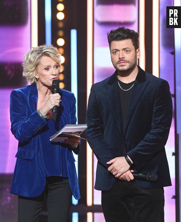 Sophie Davant et Kev Adams - 36ème Edition du Téléthon à Paris. Le 2 décembre 2022 © Coadic Guirec / Bestimage