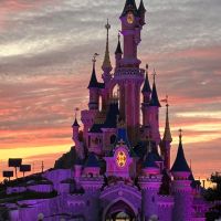 Disneyland Paris : l&#039;attraction culte It&#039;s a small world de retour près d&#039;un an et demi après sa fermeture, de nombreuses nouveautés vous attendent !