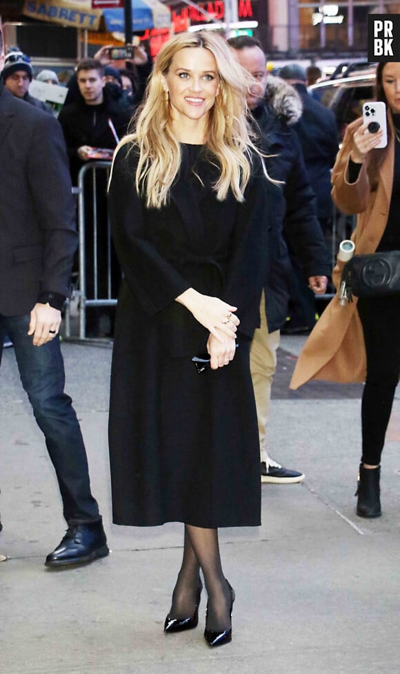 Reese Witherspoon arrive à l'émission "Good Morning America" à New York, le 6 février 2023.
