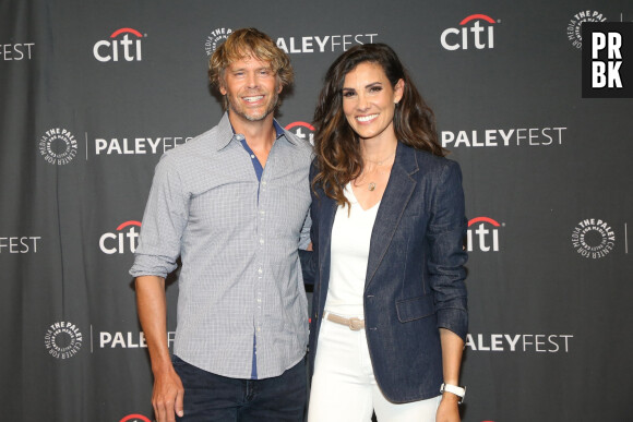 Eric Christian Olsen and Daniela Ruah au photocall "A Tribute to NCIS Universe" lors du PaleyFest LA 2022 à Los Angeles, le 10 avril 2022.