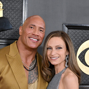 Dwayne Johnson et sa femme Lauren Hashian au photocall de la 65ème édition de la cérémonie des "Grammy Awards" à Crypto.com Arena à Los Angeles, Californie, Etats-Unis, le 5 février 2023.