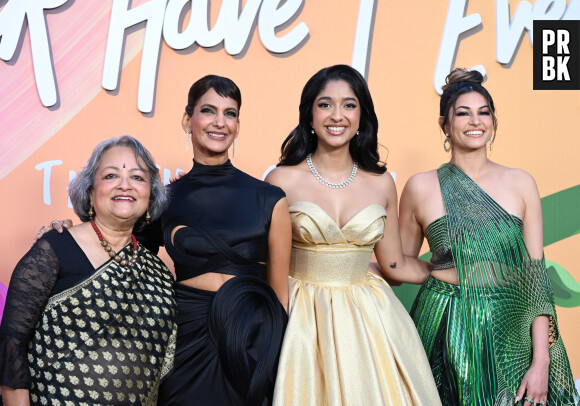 Ranjita Chakravarty, Poorna Jagannathan, Maitreyi Ramakrishnan et Richa Moorjani à la première de la série "Never Have I Ever - Saison 4" à Los Angeles, le 1er juin 2023.