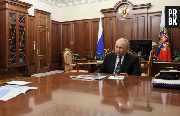 Le président Vladimir Poutine et la directrice de l'Agence fédérale médico-biologique, Veronika Skvortsova sont en réunion au Kremlin à Moscou le 14 juin 2023. 