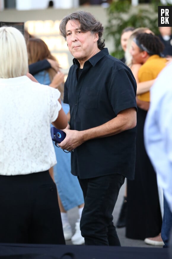 Cameron Crowe arrive au concert de H. Styles au Forum à Inglewood, le 13 juillet 2018. 