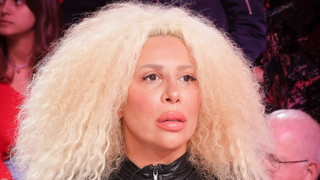 "C'est qui ?" : Afida Turner s'affiche en Cléopâtre (et abuse de Photoshop), les internautes ne la reconnaissent pas