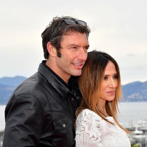 Franck Semonin et Fabienne Carat - Photocall de la série "Section de Recherches" lors de la 5ème édition du Festival International Canneseries à Cannes. Le 6 avril 2022 © Bruno Bebert / Bestimage