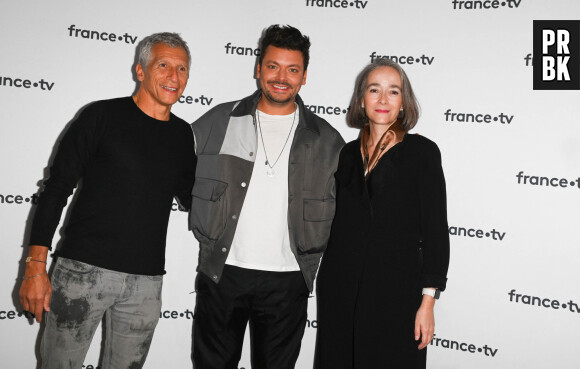 Nagui, Kev Adams et Delphine Ernotte, Présidente de France Télévisions, Présidente de l’UER - Conférence de presse du Telethon 2022 à Paris le 21 octobre 2022. © Coadic Guirec / Bestimage