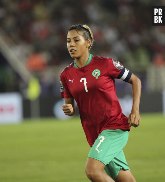 Ghizlane Chebbak du Maroc lors de la demi-finale de la Coupe d'Afrique des Nations féminines 2022 entre le Maroc et le Nigeria au stade Prince Moulay Abdellah, Rabat, Maroc, le 18 juillet 2022