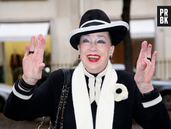 Genevieve de Fontenay arrive a l'hotel Plaza Athenee a Paris. Le 24 septembre 2012