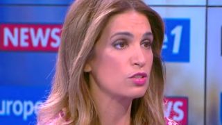 Gros accrochage entre Sonia Mabrouk et Manuel Bompard, le député LFI perd ses nerfs sur CNews : "C'est inacceptable !"