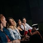 La saga battle royale la plus culte des années 2010 devient... une pièce de théâtre (c'est improbable)