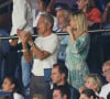 Nagui et sa femme Mélanie Page dans les tribunes lors du match amical - France - Irlande (2-0) lors des matchs qualificatifs à l'Euro 2024 au Parc des Princes à Paris le 7 septembre 2023. © Cyril Moreau/Bestimage