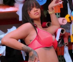 Rihanna enceinte pour la promo Savage x Fenty