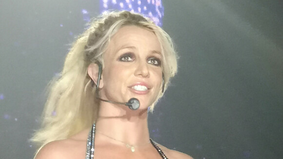 "Une éternelle vierge" : Britney Spears se demande pourquoi sa "virginité" faisait l'objet d'un culte absolu (c'est vraiment effrayant)