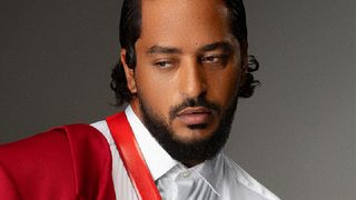 "On va encore finir dernier" : Slimane choisi pour représenter la France à l'Eurovision 2024... Qu'en pensent les internautes ?