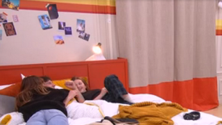 "Il a un truc, je l'aime bien" : un couple bientôt officiel dans Star Academy 2023 ? Une candidate dévoile ses sentiments