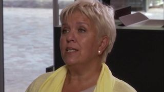 Mimie Mathy méchante avec ses fans et son équipe ? La comédienne en colère, "d'où ils sortent ça ?!"