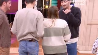"Leur comportement n'est pas normal" : Pierre s'amuse à draguer Héléna dans Star Academy 2023, les internautes sont choqués