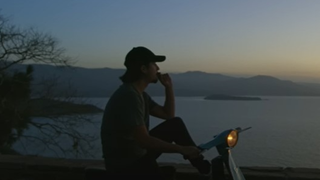 Disparu depuis plus de 3 ans, le docu Les Étoiles Vagabondes de Nekfeu fait son retour en streaming