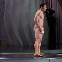 John Cena était-il vraiment nu sur la scène des Oscars 2024 ? On a la réponse grâce à ces photos de coulisses