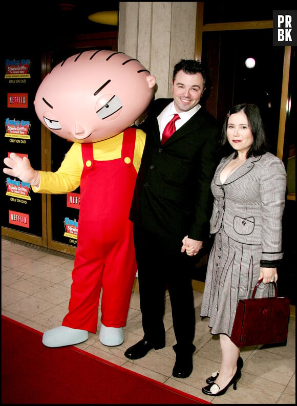 STEWIE, SETH MCFARLANE ET ALEX BORSTEIN A LA 1ERE MONDIALE POUR LA SORTIE DU DVD "STEWIE GRIFFIN : THE UNTOLD" AU MANN NATIONAL THEATRE.