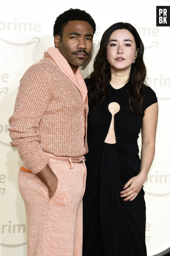 Donald Glover et Maya Erskine à l'avant-première de la série Mr. and Mrs. Smith à Londres. Le 17 janvier 2024